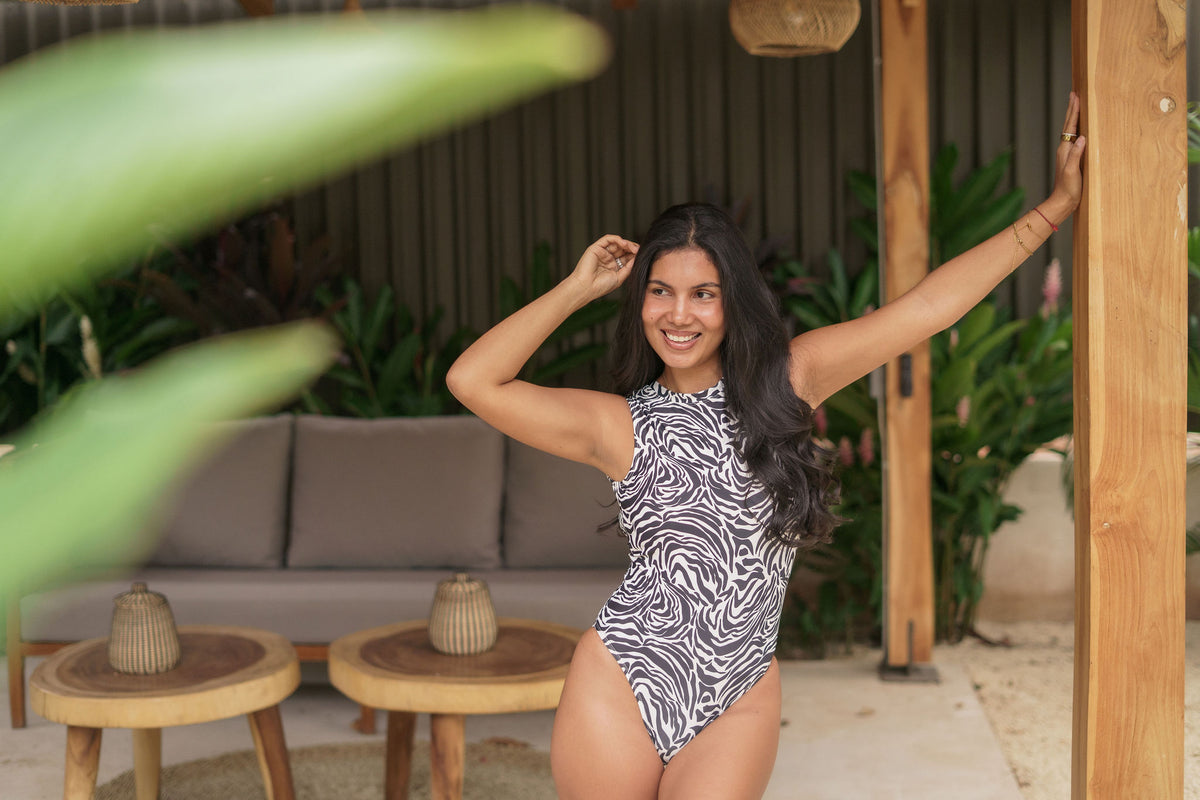 Mila One Piece Zebra