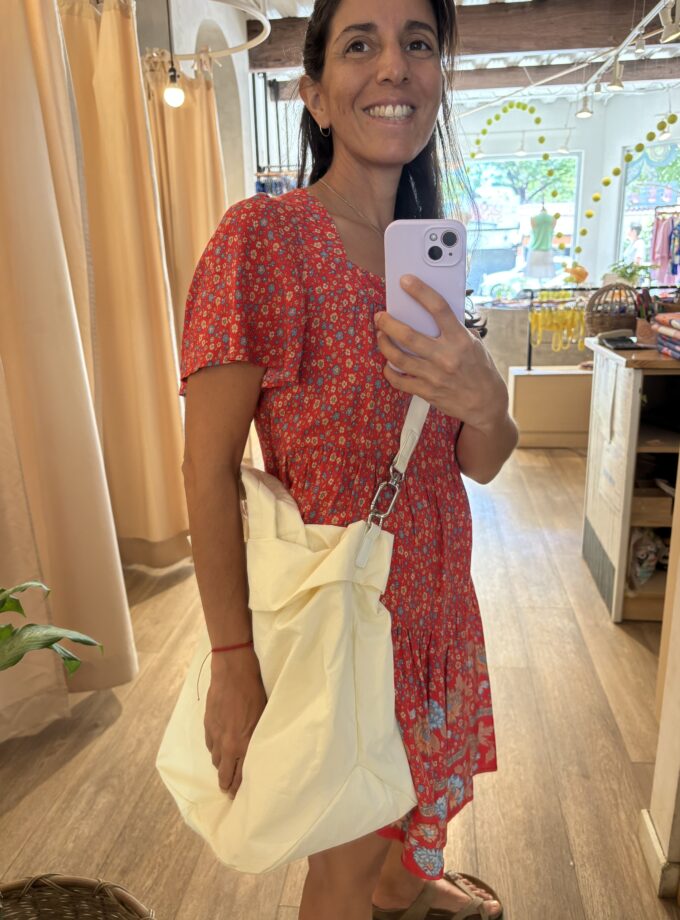 Waterproof Tote Bag Crema