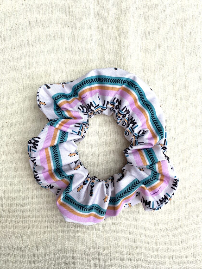Scrunchie Cola - Image 3