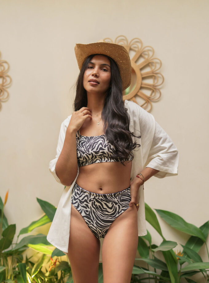 Julia Reversible Bottoms Zebra